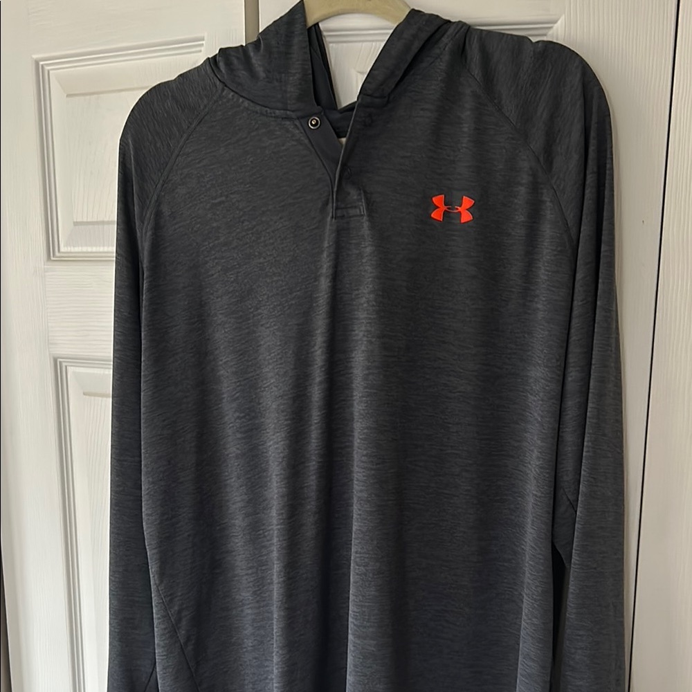 Under Armour Men's Gray Hoodie Shirt
